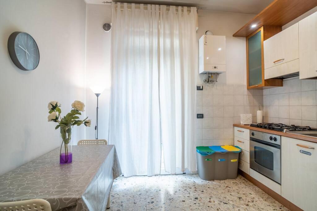 Terrazze Italiane City Center - Red Apartment Verona Exterior photo